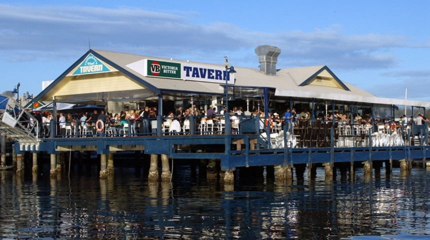 Fishermans Wharf Tavern