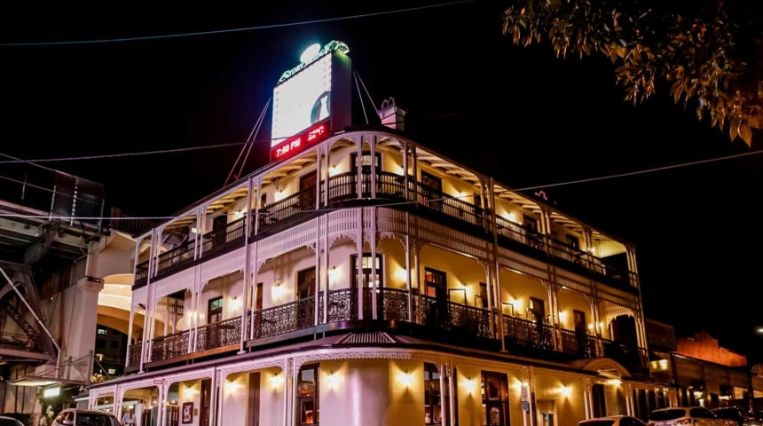 Story Bridge Hotel