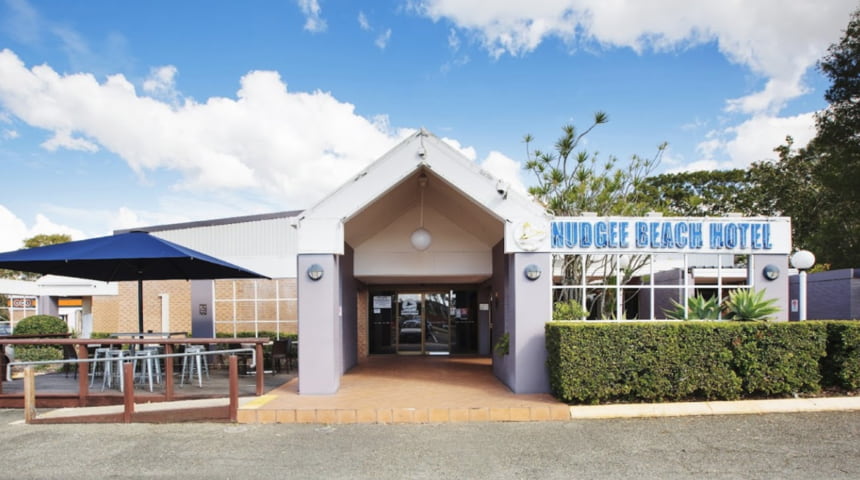 Nudgee Beach Hotel