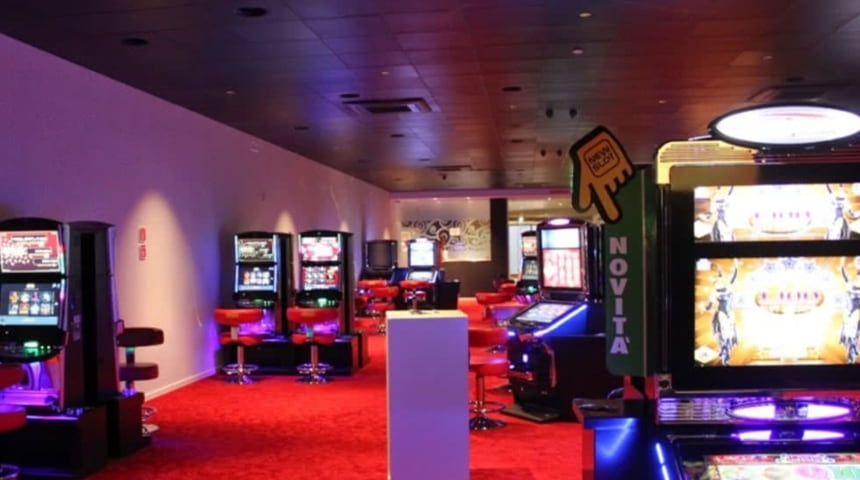 Las Vegas by Play Park Borgo Virgilio Slot Hall