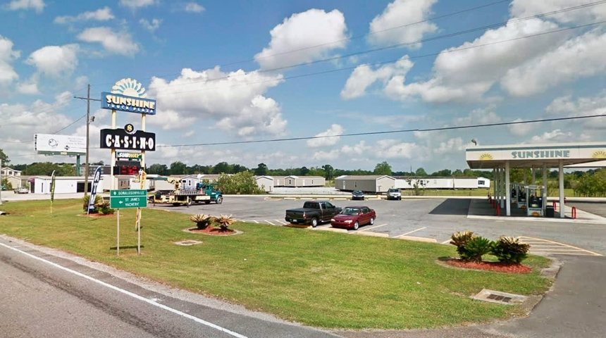 Sunshine Casino and Truck Plaza